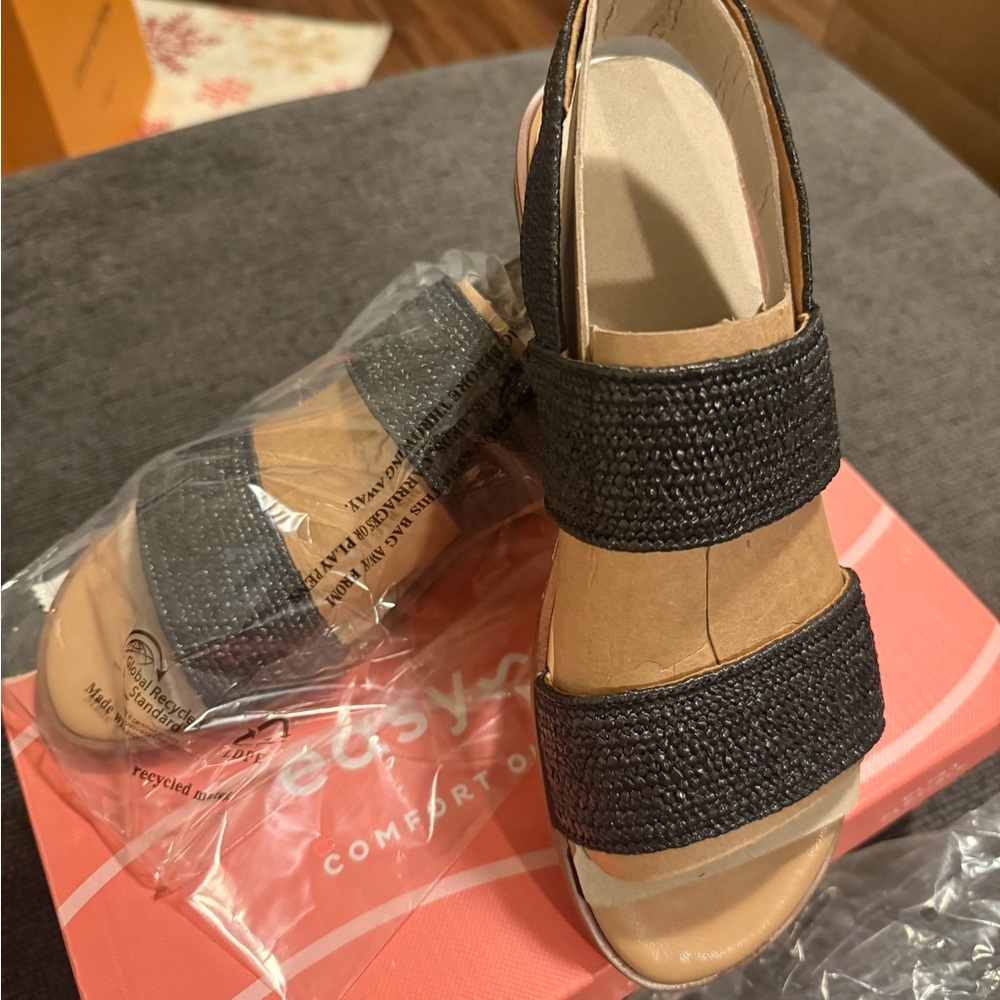 Easy Street Women's Sandals in Black and Tan